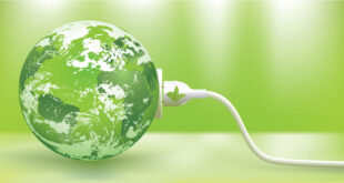Năng lượng xanh là nguồn năng lượng từ các nguồn tài nguyên thiên nhiên như năng lượng mặt trời, năng lượng gió, năng lượng địa nhiệt,...